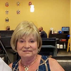 Meet your Posher, Deb